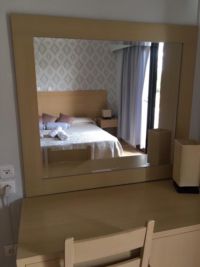 Aphrodite Hotel Syros Kini エクステリア 写真