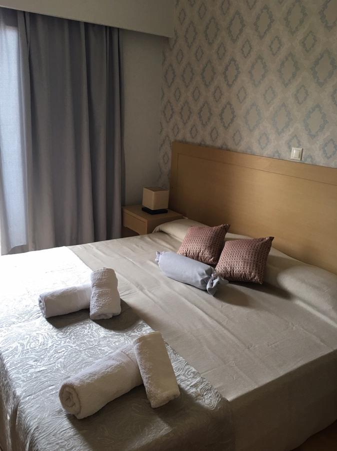 Aphrodite Hotel Syros Kini エクステリア 写真