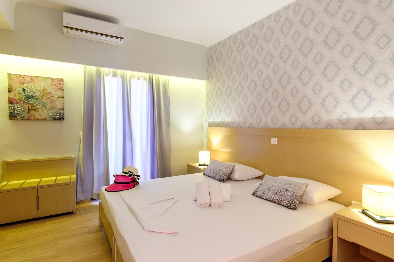 Aphrodite Hotel Syros Kini エクステリア 写真